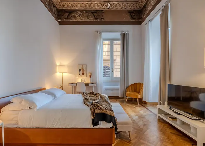 Storico In Zona Barberini Apartamento Roma